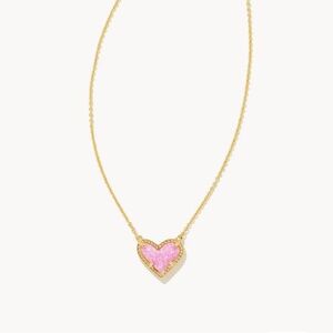 Kendra Scott pink iridescent yellow gold Kyocera Ari new Heart Necklace